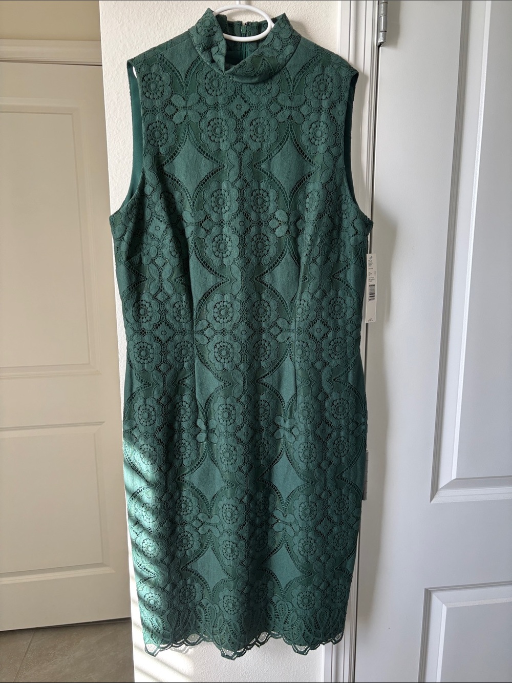ANTONIO MELANI Dark Green Lace Midi Dress with High Neck